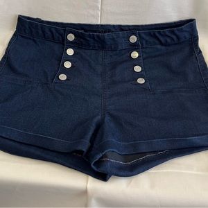 Women’s shorts